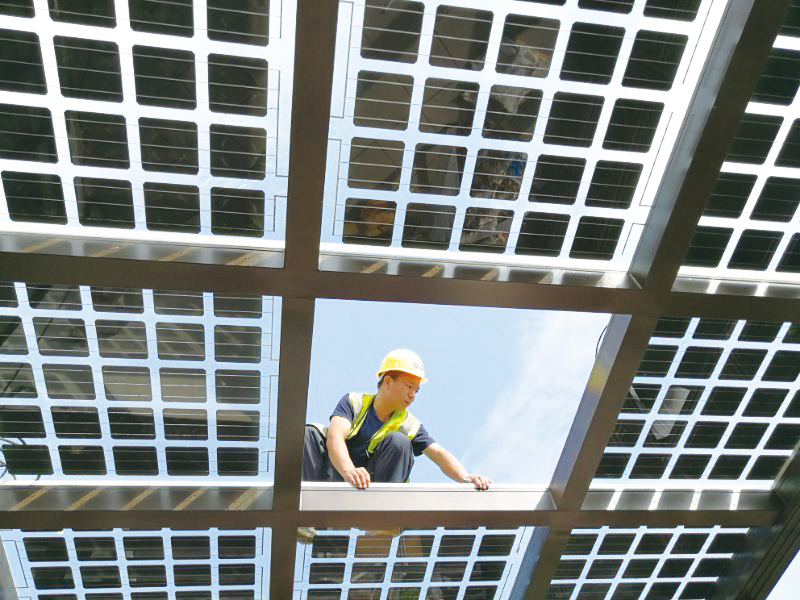 深圳龍崗中海大山地別墅光伏陽(yáng)棚